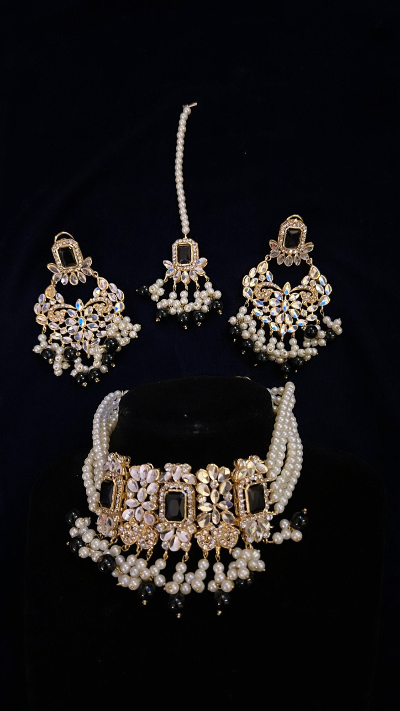 Indian jewellery set