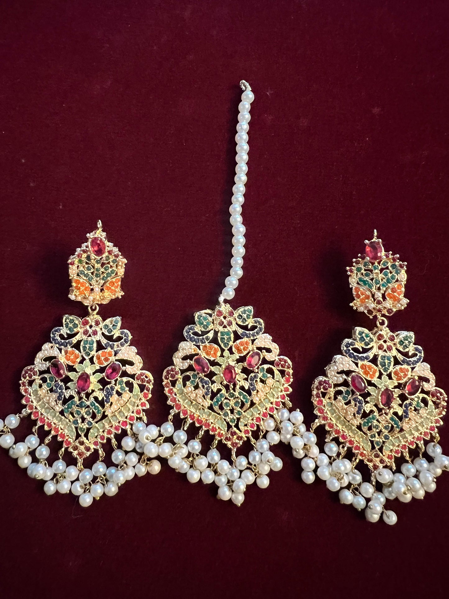 Earrings and tikka set - Multi