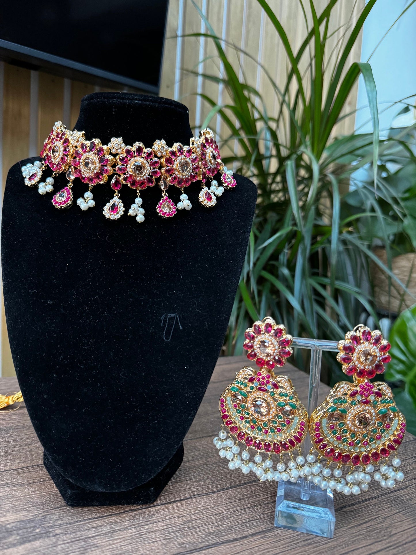 Indian pakistan pink jewellery Choker set - choker necklace, earrings and tikka set