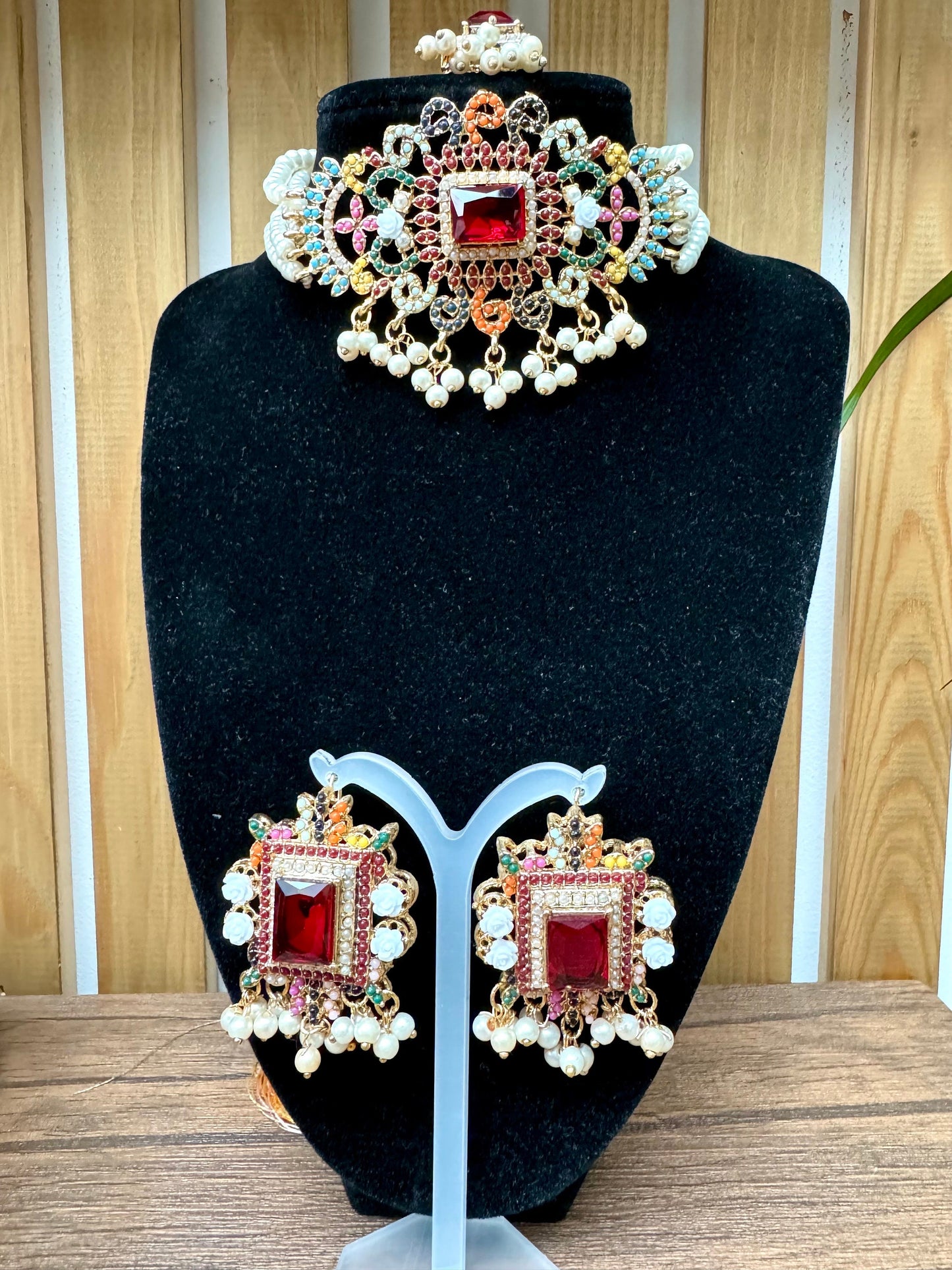 Indian pakistani Ruby pearl choker